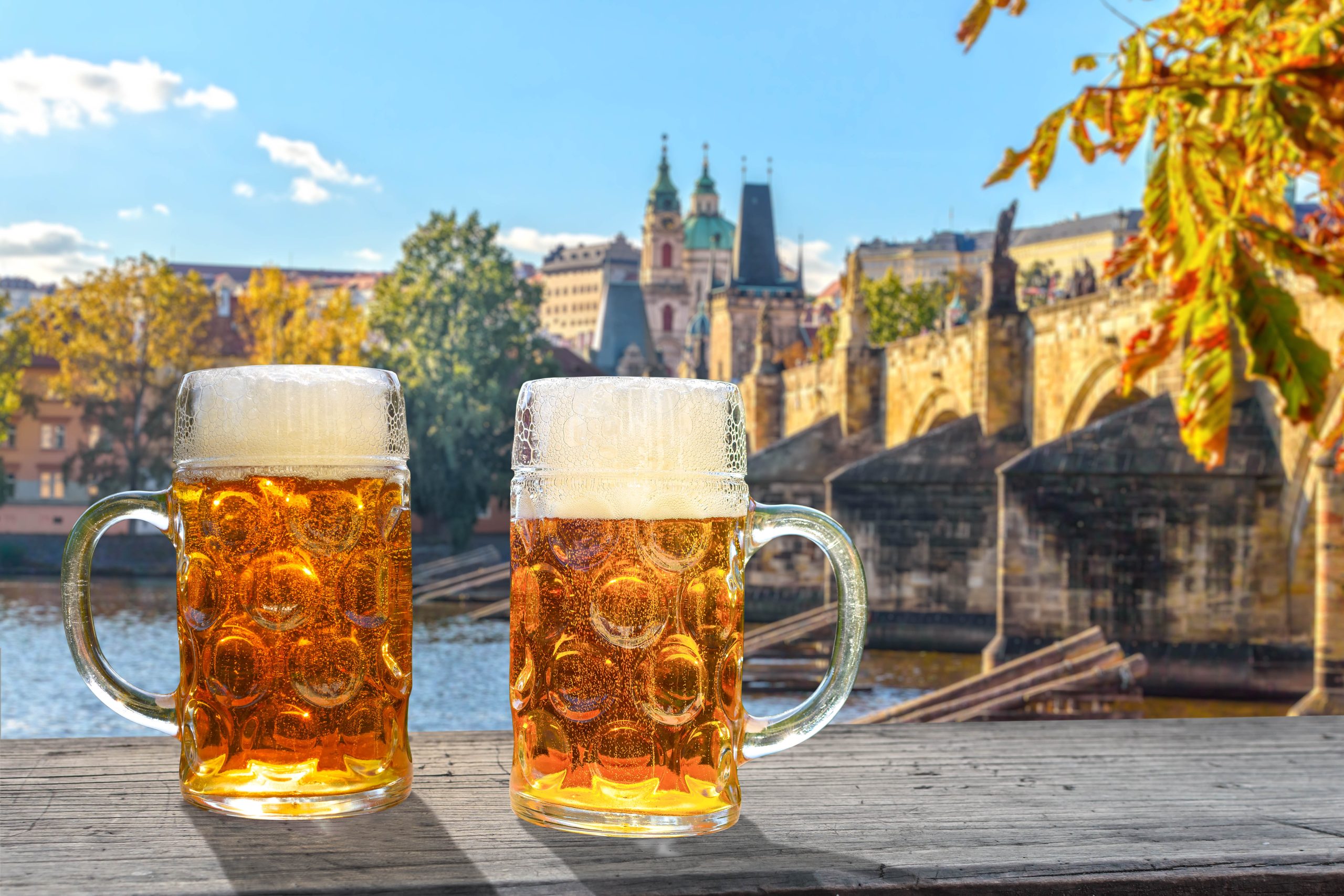 Brits fly to Prague for £1 pints