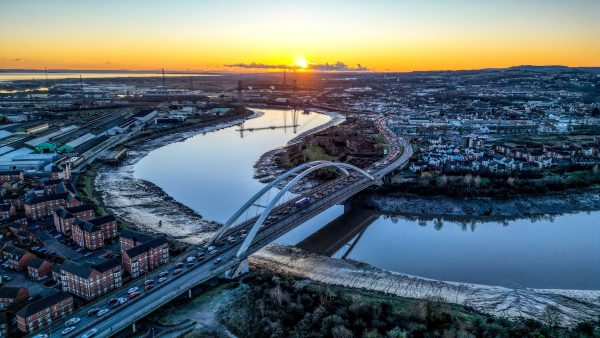 Ukrainian refugee reopens Welsh pub