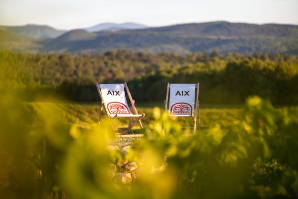 ‘Conviviality and generosity’ of Provence guide Maison Saint Aix