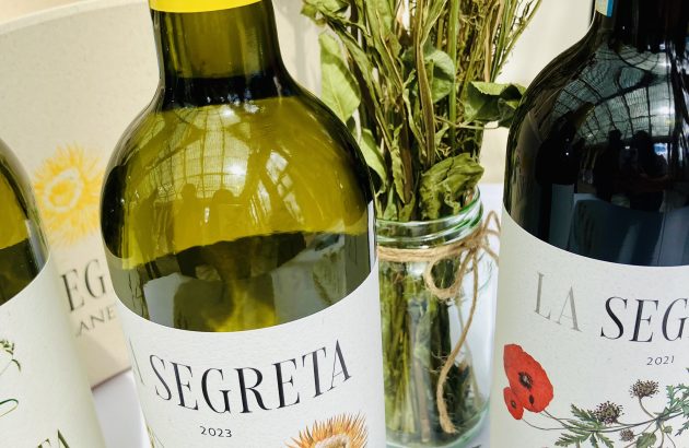 Planeta pioneers first ever Sicilian wine bottle