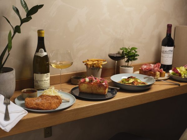 Trivet team opens Labombe Wine Bar