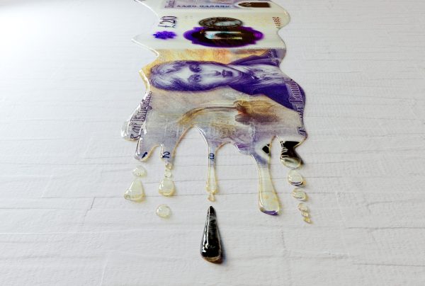 UK Treasury bleeds £800,000 a day thanks to spirits tax hike