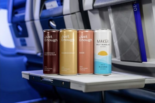 United Airlines extends Business Class wines to Economy passengers