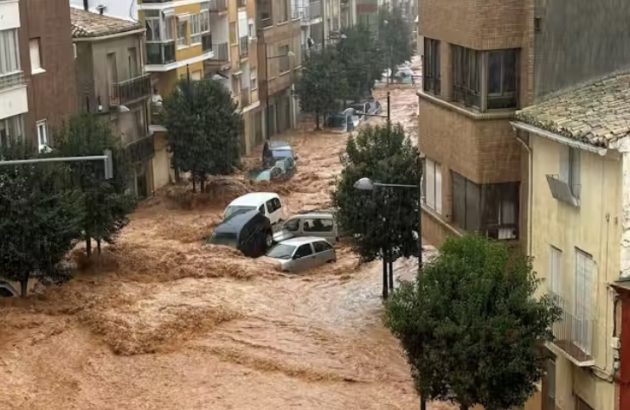 Spanish government pledges €10.6 billion in flood relief