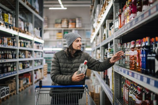 Ontario removes US alcohol from shelves in tariff retaliation