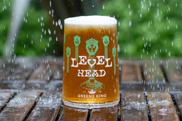 Pub chain offers free rainy day pints