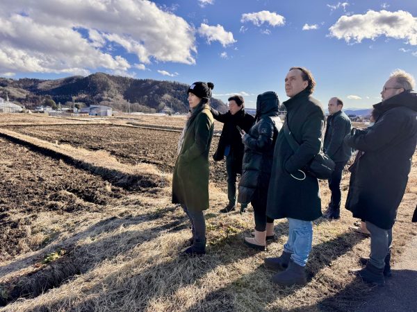 Sake industry hosts leading figures from the world of wine