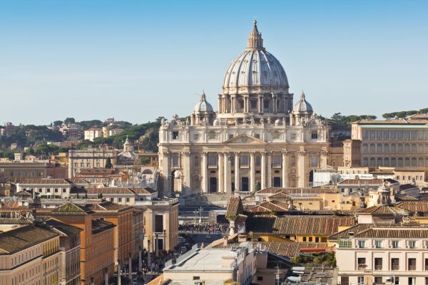 Why Vatican City is the world’s top wine importer per capita