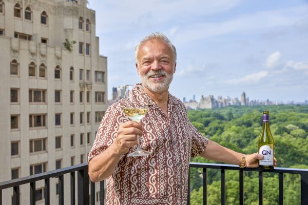 Graham Norton to co-host the Drinks Trust Gala at Claridge’s