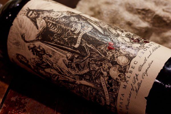 How important is the wine label?