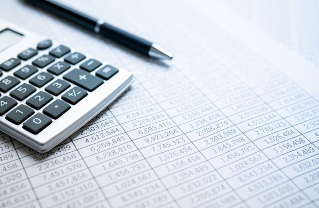 Brown-Forman beats Q1 estimates but shares drop 4%