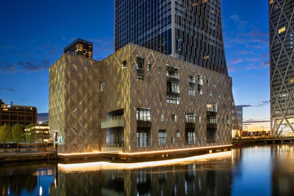 Rooftop cocktail bar to open in Canary Wharf