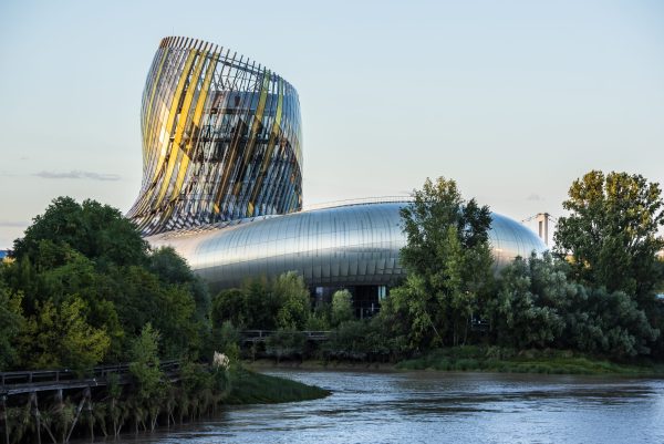Cité du Vin and Sotheby’s host new online charity auction