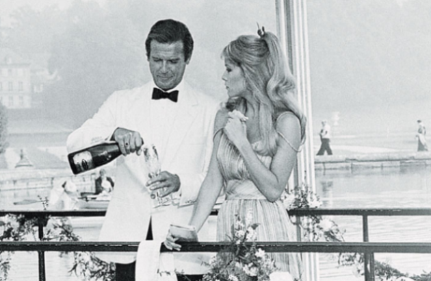 #WeekInPictures: star turns, cinema ties and rooftop celebrations