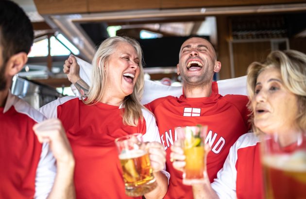 Pubs poised to introduce new two-hour rule in England