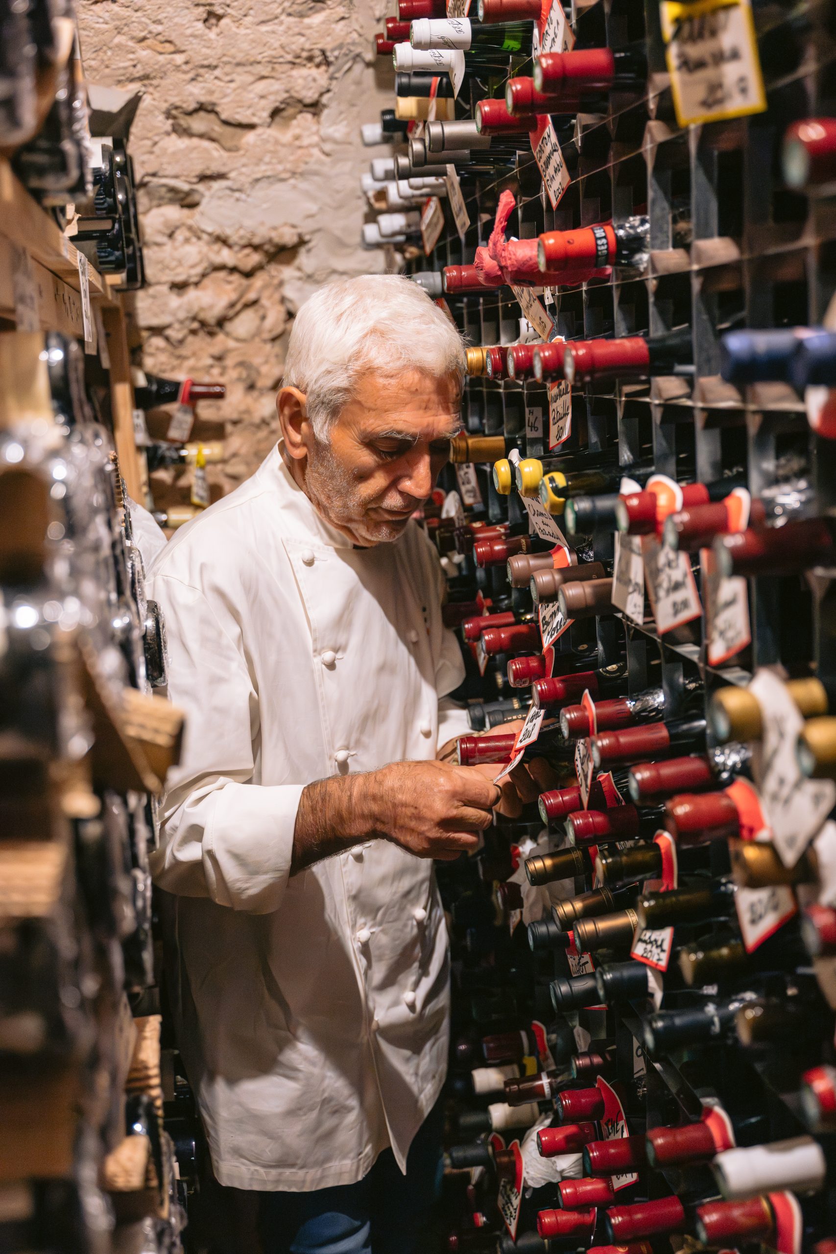 thedrinksbusiness.com - Eloise Feilden - Bonhams' Hostellerie J&eacute;r&ocirc;me wine sale achieves HK$25.9m