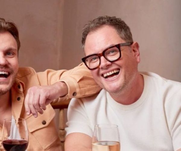 Laithwaites teams up with Alan Carr and Lee Peart for new wine podcast