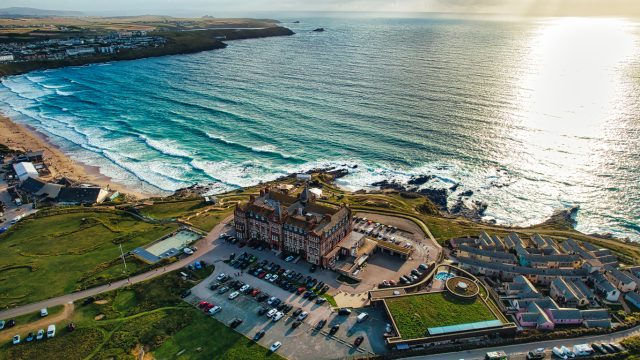 The UK Government is facing fierce criticism from hospitality leaders after reports that a holiday tax could be handed to mayors at the Budget, despite assurances given to Parliament only two months ago. Hotel groups warn the move would damage investment at a moment when the sector is already struggling with rising costs.