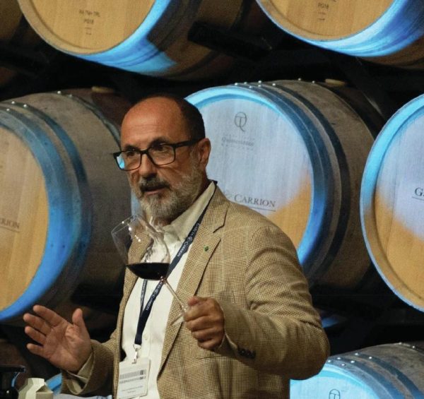 J García Carrión: ‘seeking harmony between tradition and science.”
