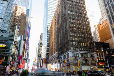 Bruichladdich brings Islay spirit to New York with holiday pop-up