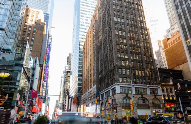 Bruichladdich brings Islay spirit to New York with holiday pop-up