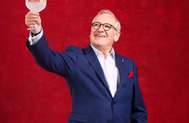 Beefeater’s Desmond Payne to retire after nearly 60 years in gin