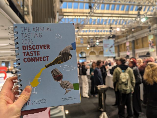 Has sustainability transitioned from a matter of good intent to a commercial necessity? This was one of the questions put to panellists at Hallgarten’s Annual Tasting in London. Producers from England, Rioja and Australia described how market access, energy costs and climate pressure are forcing rapid change. 