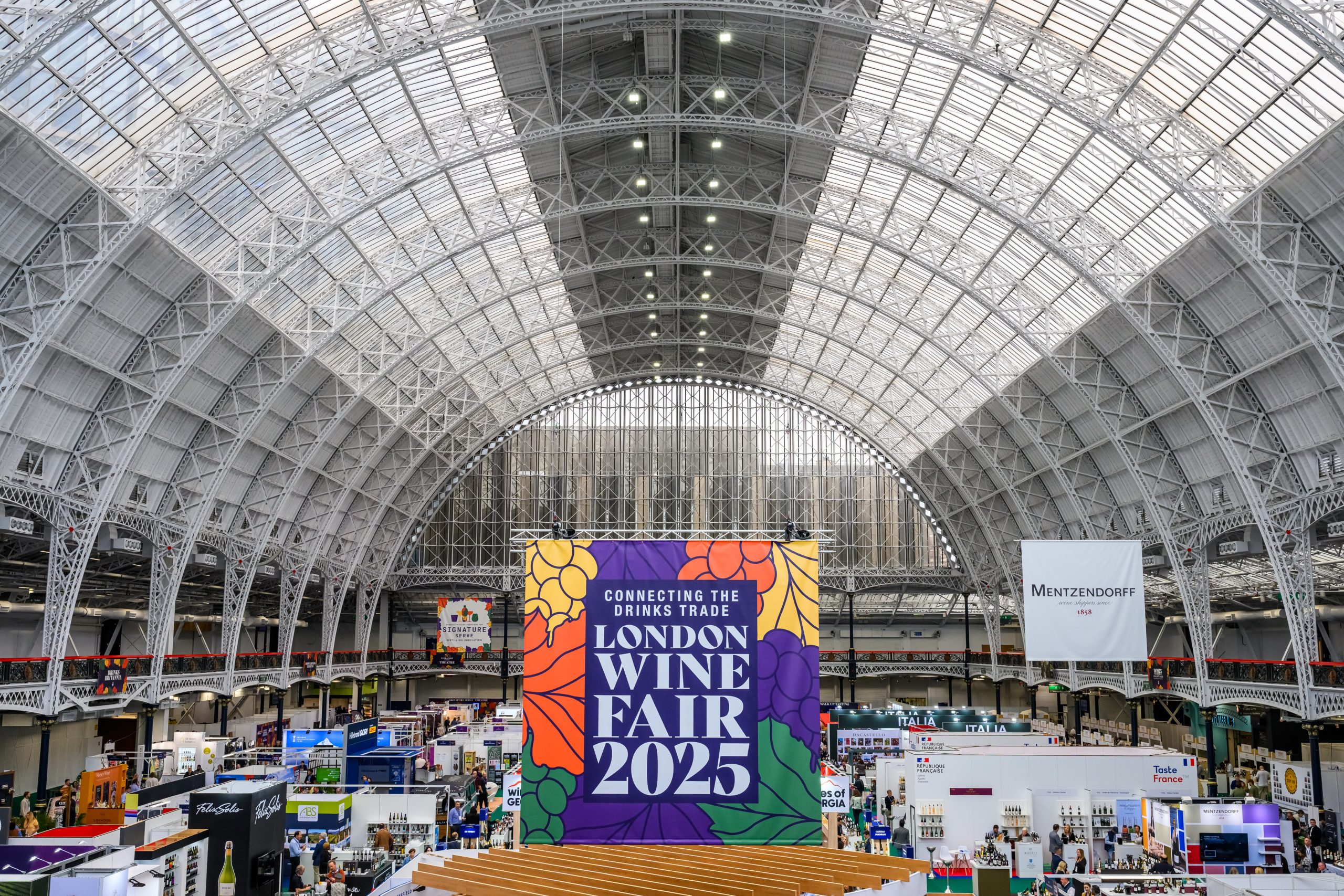 thedrinksbusiness.com - Sarah Neish - English producers show biggest support yet for London Wine Fair