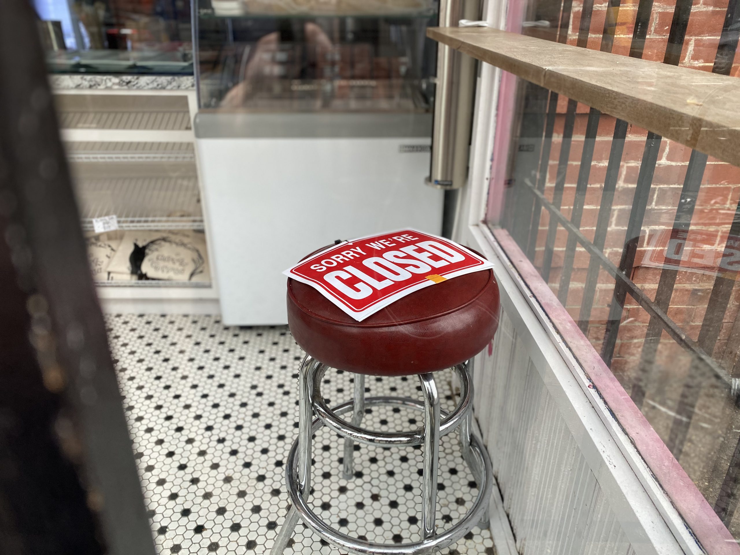 thedrinksbusiness.com - Sarah Neish - Why aren't more NYC restaurants pouring New York wines?