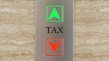 UK alcohol tax revenue falls £285m despite higher duty rates