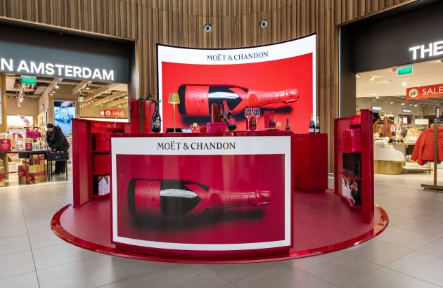Moët & Chandon extends Schiphol gifting concept with second pop-up phase
