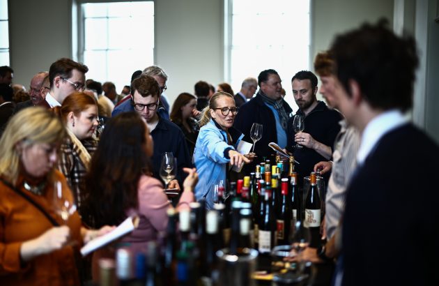 #WeekInPictures: Champagne in London and Malbec in focus