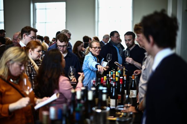 #WeekInPictures: Champagne in London and Malbec in focus