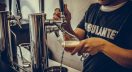Despite growing consumer demand for independent beer, gaining space in pubs remains restricted. Now, breweries are selling more beer directly to drinkers to adapt to global brewers’ market domination. But db asks will pubs miss out?