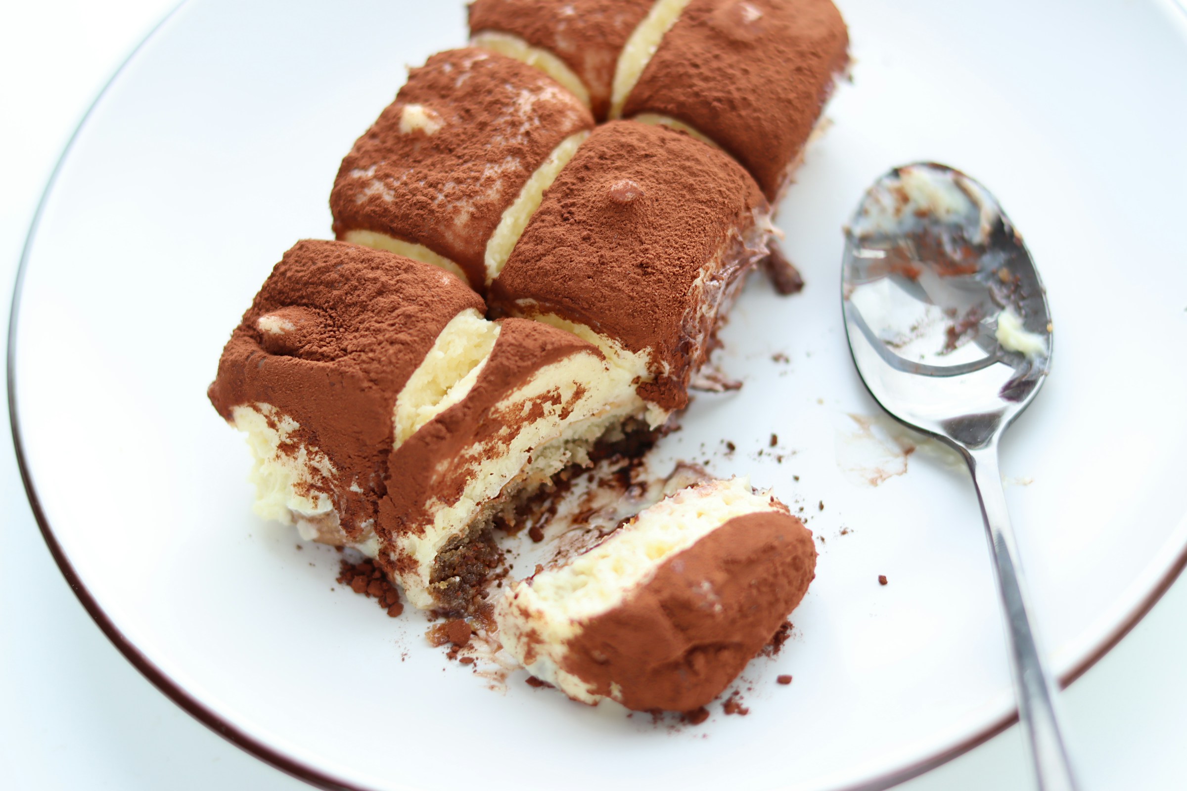 Drinks trade marathon runners to receive record-breaking tiramisù