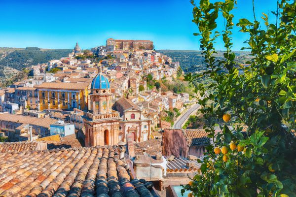 Italy minister vows to invest in Sicily’s wine tourism