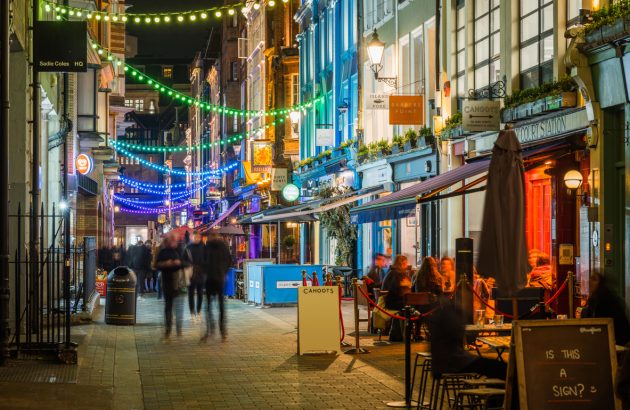 London bars surpass £10 pint threshold