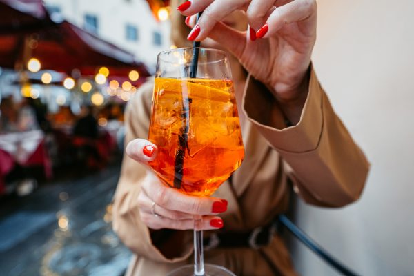 Spritzes provide the best low-calorie cocktail option