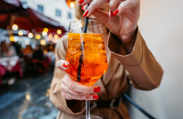Spritzes provide the best low-calorie cocktail option