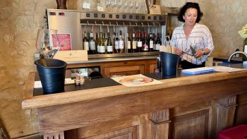Vin de France gains ground in Bordeaux