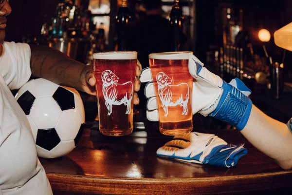 Young’s rolls out click and collect pints ahead of summer sporting calendar