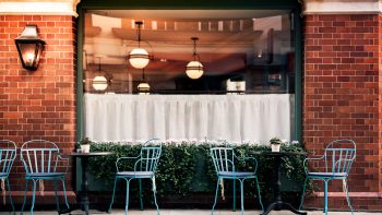 The Last Round: Why the wine trade must fight for the restaurant and the on-trade