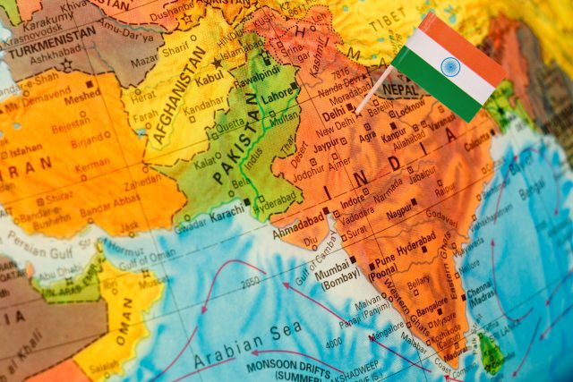 India’s leading alcohol industry body has urged state governments to review tax concessions for imported spirits before the first UK trade deal tariff reductions take effect next month. The group argues that existing state incentives, combined with lower import duties, could place domestic producers at a competitive disadvantage.