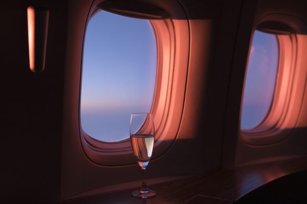 Flight passenger claims one ‘simple’ gesture led to Champagne service