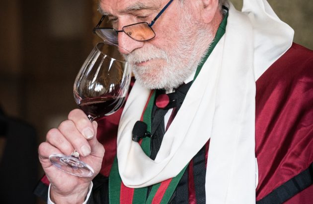 Tributes paid to Port industry veteran, Jim Reader