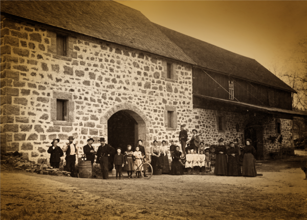 Freemark Abbey opens up the library
