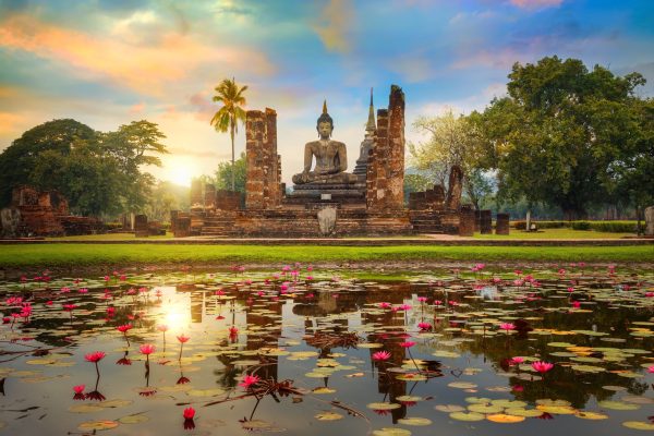 Thailand to ban alcohol sales during Buddhist holidays
