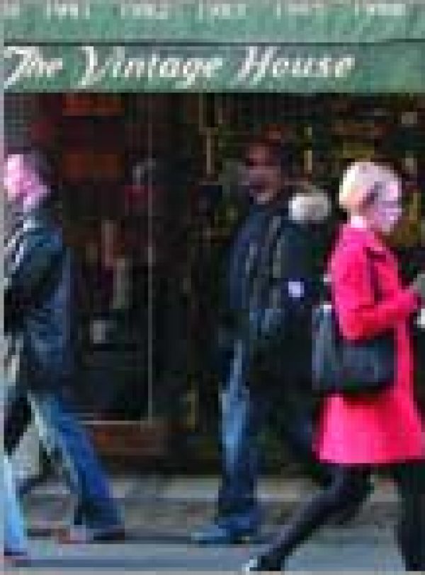 RETAIL – VINTAGE HOUSE: Soho survivor