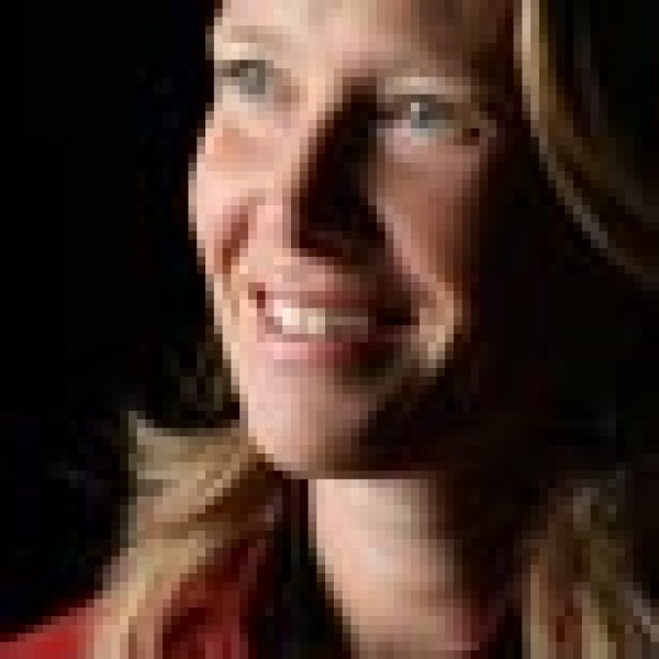 Burgundy 09 big in style and volume