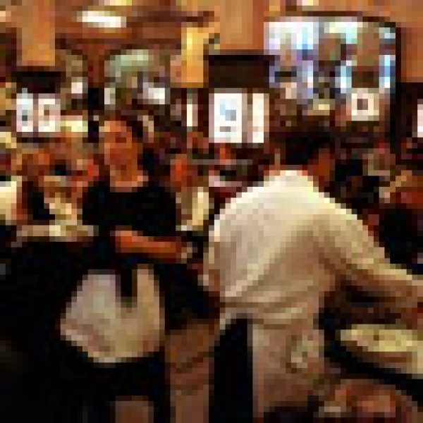 2010 looking good for UK restaurants